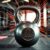 Kettlebell swing – jak prawidłowo wykonać to ćwiczenie?