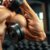 Uginanie ramion z supinacją – jak poprawnie ćwiczyć bicepsy?